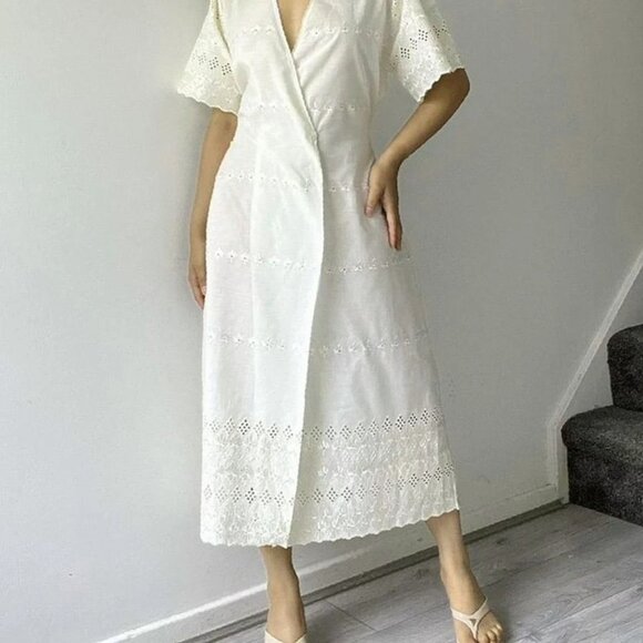 Ivory 70s elegant embroidery - Picture 1 of 1